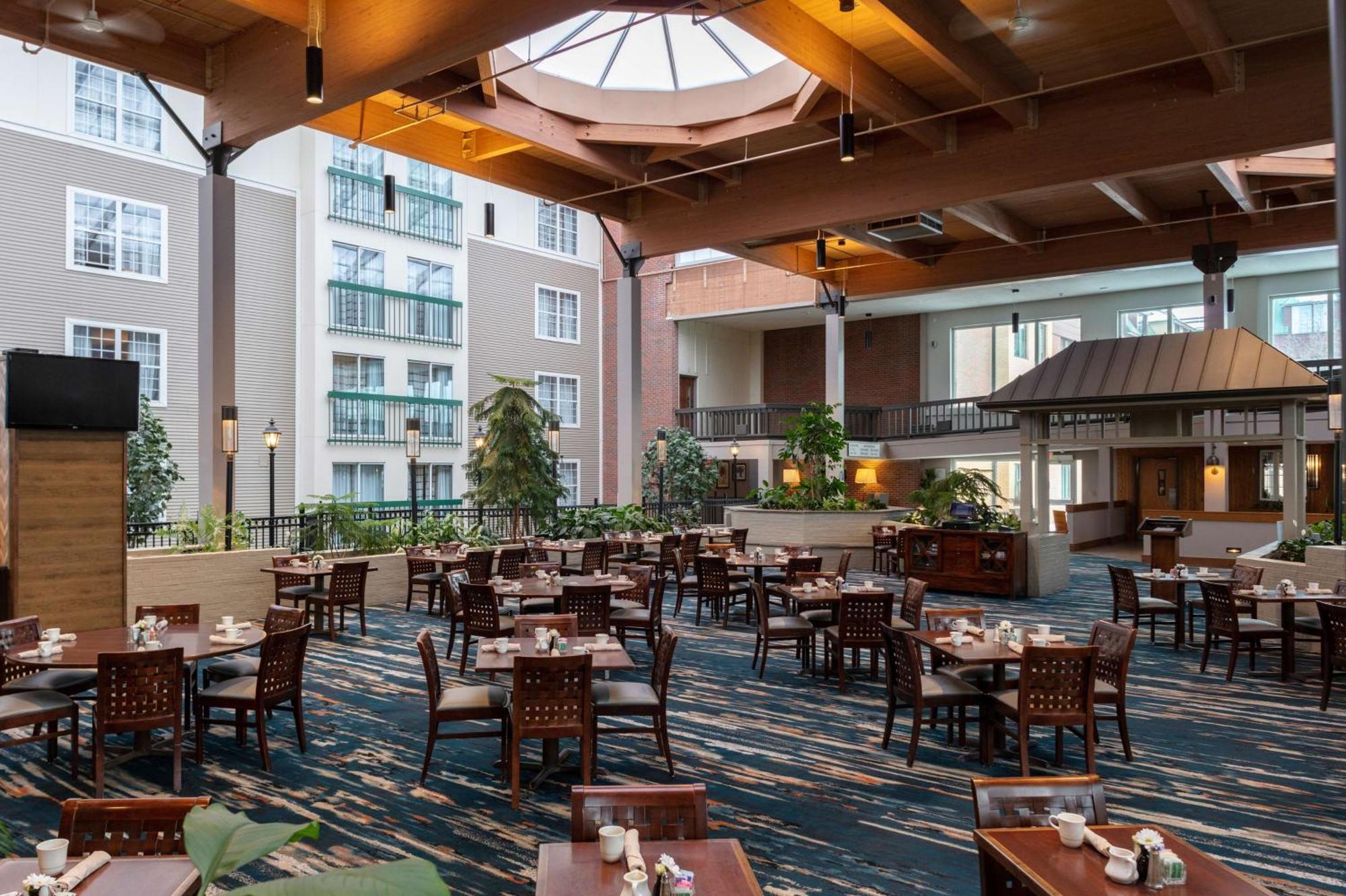ดับเบิลทรี บาย ฮิลตัน เบอร์ลิงตัน เวอร์มอนต์ Hotel ภายนอก รูปภาพ